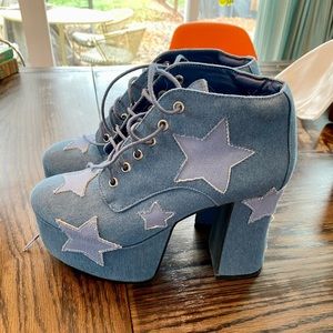 Sugar Thrillz denim platform ankle boot